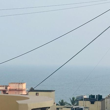Simhagiri Sea Holiday Inn Visakhapatnam Exterior foto